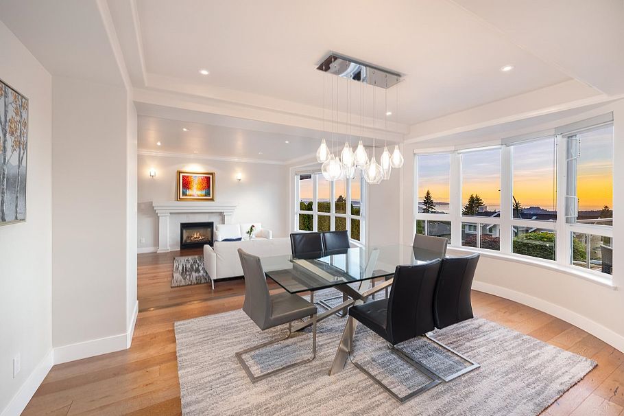 4350 Starlight Way North Vancouver, BC - 11