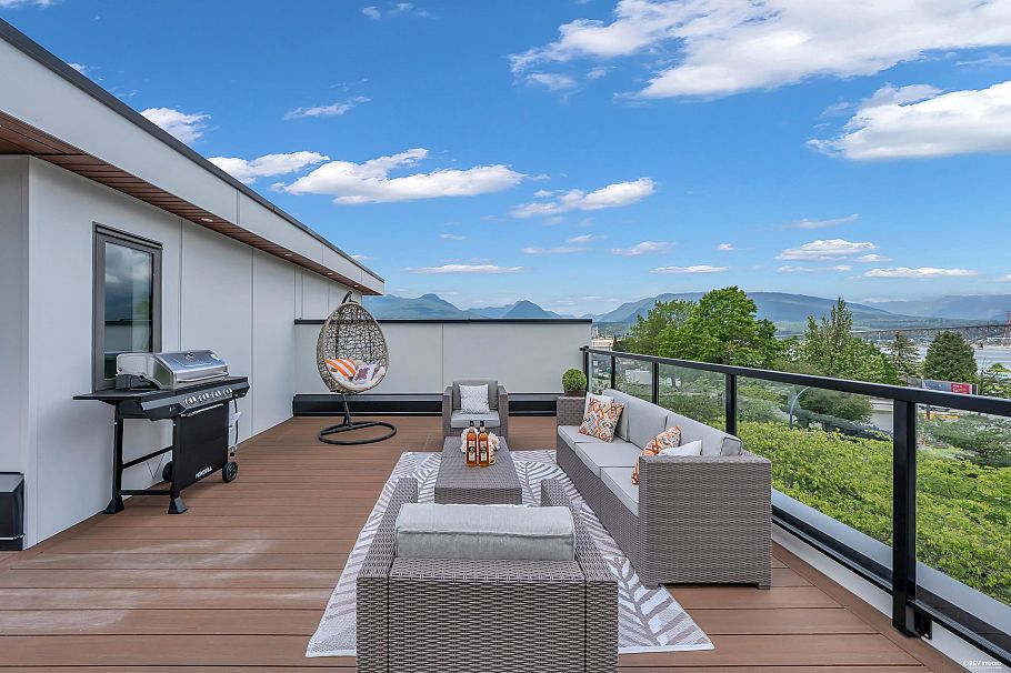2 2893 Eton Street Vancouver, BC - 19