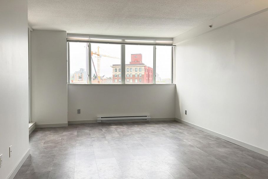 603 288 E 8th Avenue Vancouver, BC - 4
