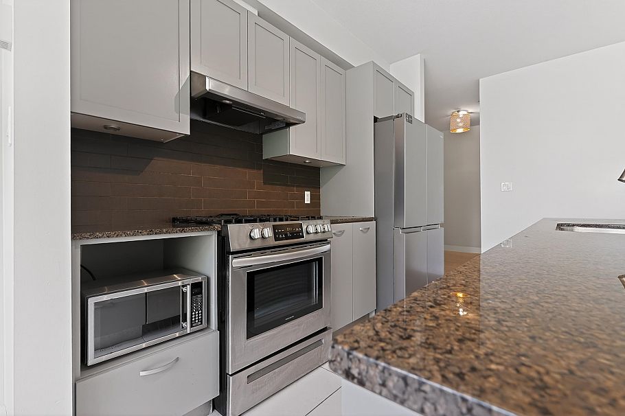 311 5955 Iona Drive Vancouver, BC - 16