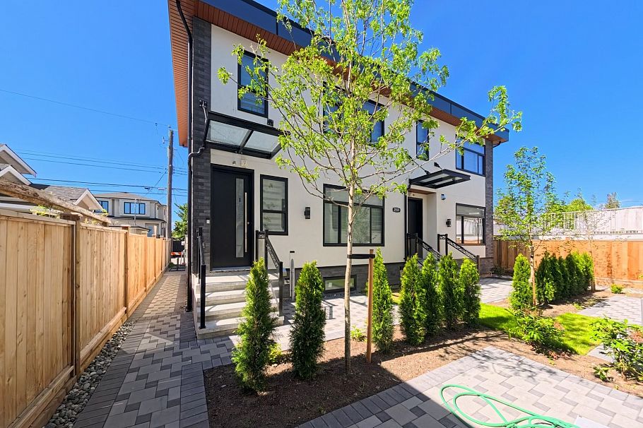 1 2559 W King Edward Avenue Vancouver, BC - 1