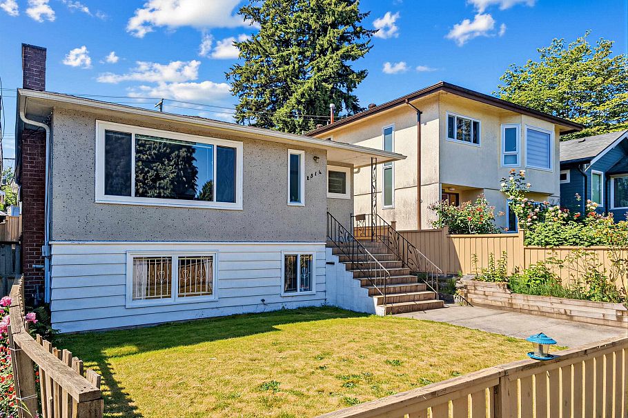 2514 E 27th Avenue Vancouver, BC - 25