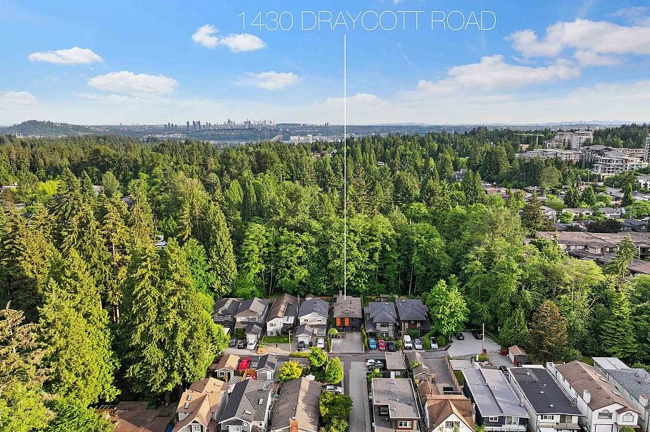 1430 Draycott Road North Vancouver, BC - 35