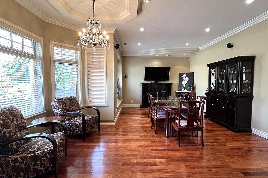 1529 W 61st Avenue Vancouver, BC - 4