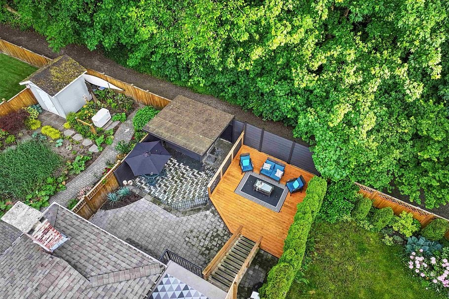 1430 Draycott Road North Vancouver, BC - 34
