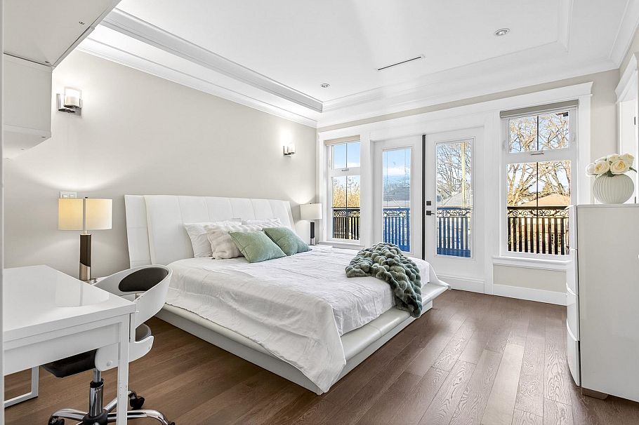 2989 W 32nd Avenue Vancouver, BC - 12