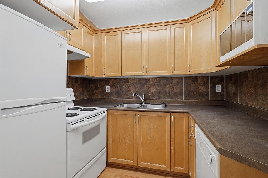 408 189 Ontario Place Vancouver, BC - 9
