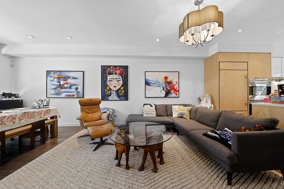 1088 W 7th Avenue Vancouver, BC - 13