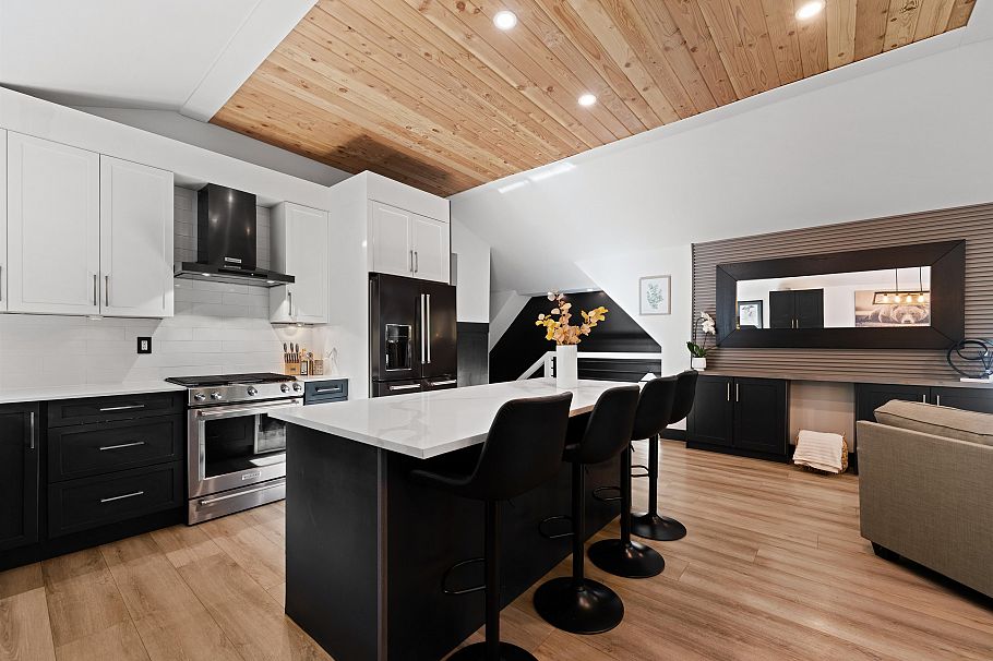 1430 Draycott Road North Vancouver, BC - 7