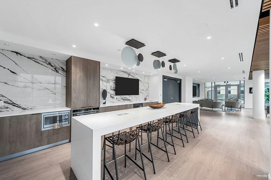 401 755 Harbourside Drive North Vancouver, BC - 22
