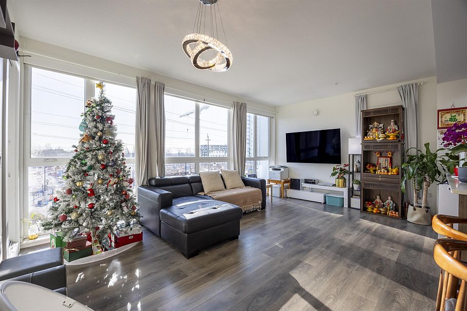 305 8580 River District Crossing Vancouver, BC - 7