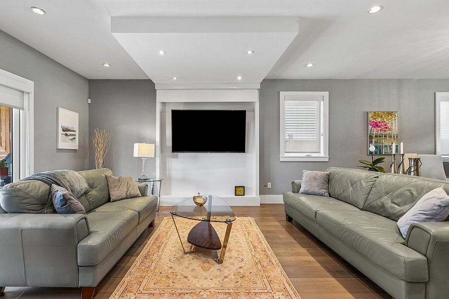2553 Western Avenue North Vancouver, BC - 11