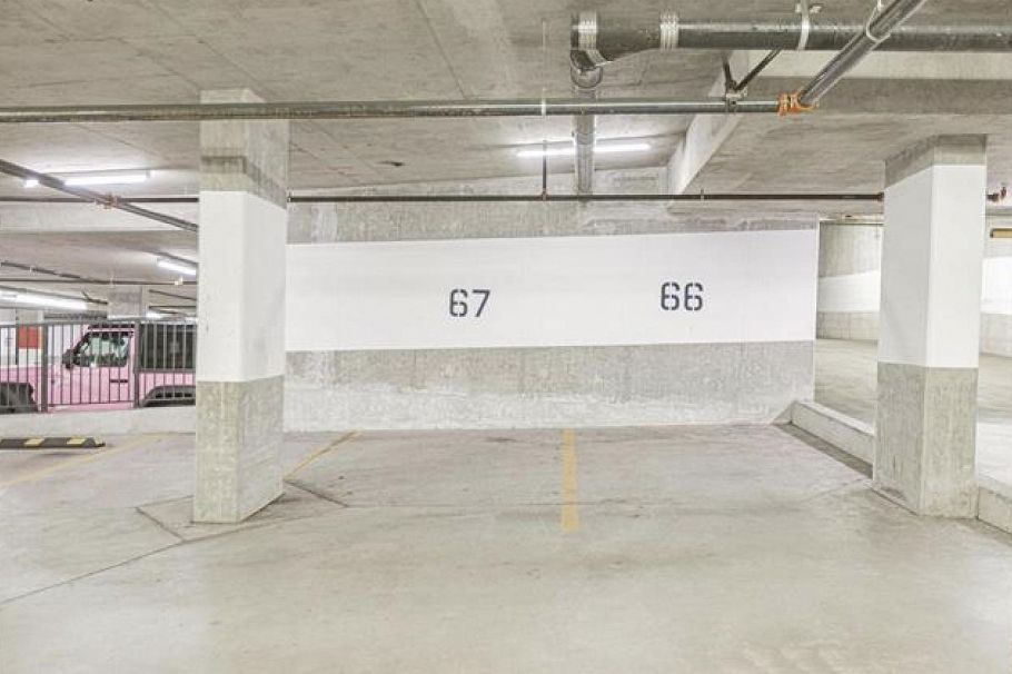302 5868 Agronomy Road Vancouver, BC - 16