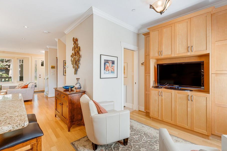 2144 E 4th Avenue Vancouver, BC - 14
