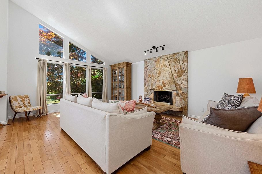 4150 Best Court North Vancouver, BC - 4