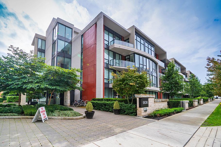 310 5638 Birney Avenue Vancouver, BC - 1