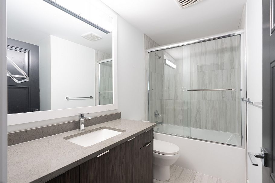 900 Hendry Avenue North Vancouver, BC - 37