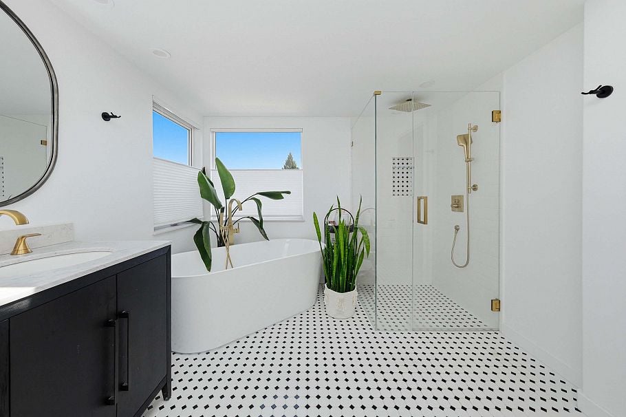 4150 Best Court North Vancouver, BC - 18