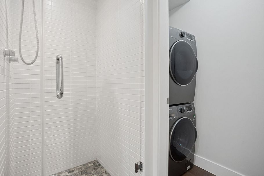 403 1530 W 8th Avenue Vancouver, BC - 14