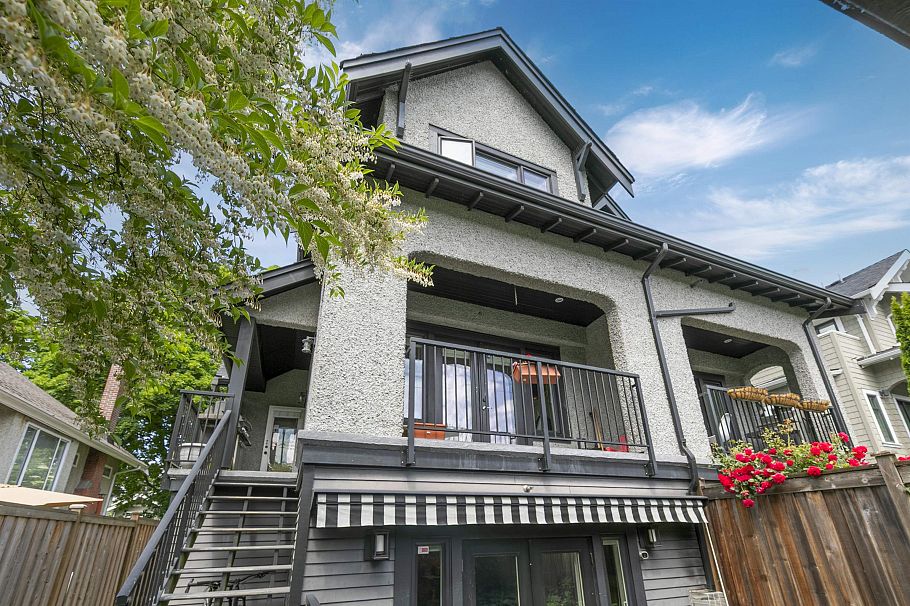 2436 W 8th Avenue Vancouver, BC - 7