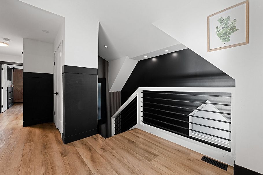 1430 Draycott Road North Vancouver, BC - 18