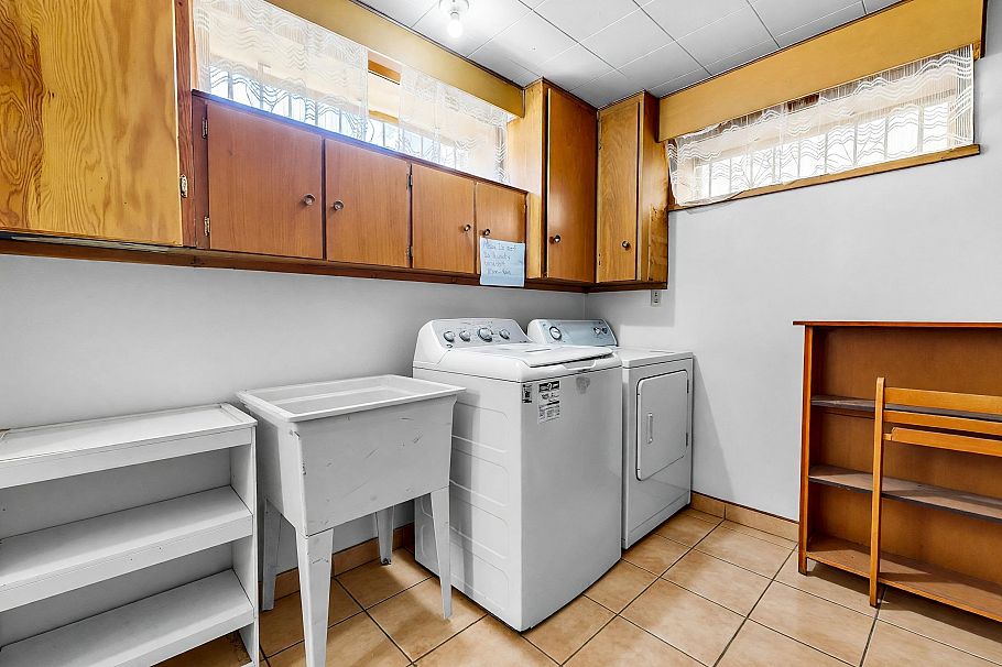 2514 E 27th Avenue Vancouver, BC - 21