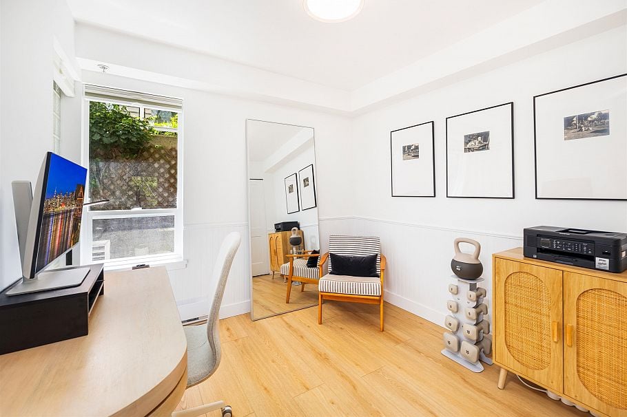 235 2565 W Broadway Vancouver, BC - 20