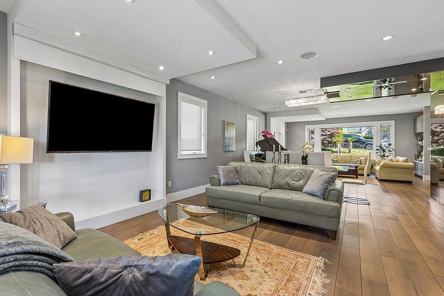 2553 Western Avenue North Vancouver, BC - 10