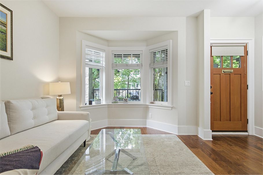 2436 W 8th Avenue Vancouver, BC - 12