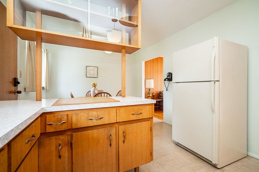 1634 Ross Road North Vancouver, BC - 13