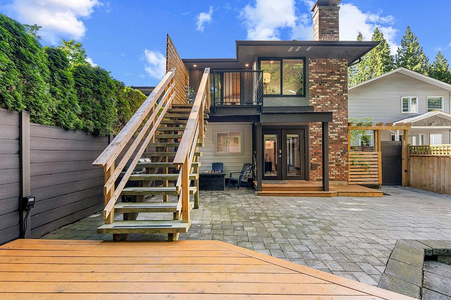 1430 Draycott Road North Vancouver, BC - 33
