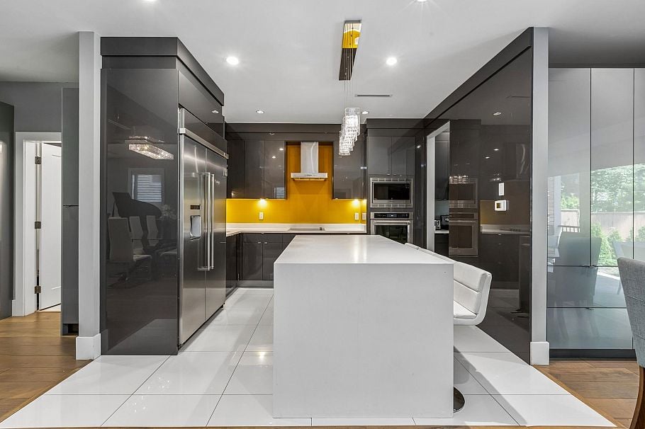2553 Western Avenue North Vancouver, BC - 14