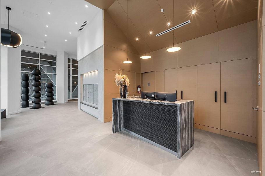 401 755 Harbourside Drive North Vancouver, BC - 21