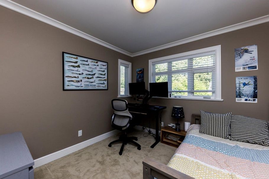 1426 Draycott Road North Vancouver, BC - 16