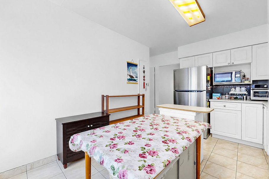 2514 E 27th Avenue Vancouver, BC - 10