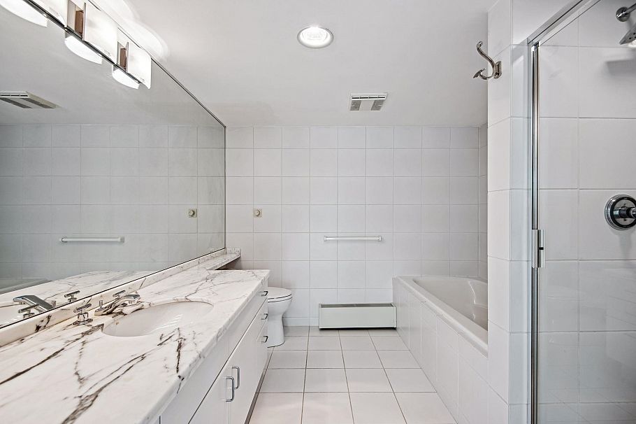 901 1550 W 15th Street Vancouver, BC - 24