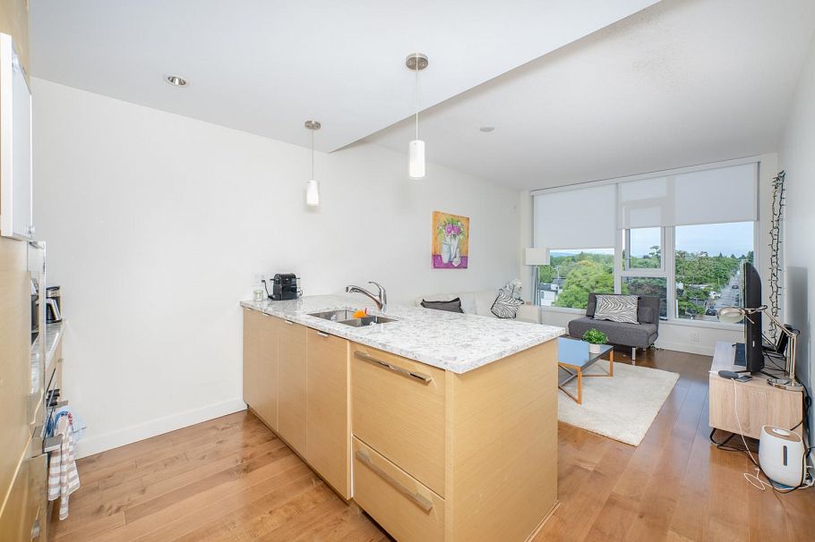 309 4083 Cambie Street Vancouver, BC - 8