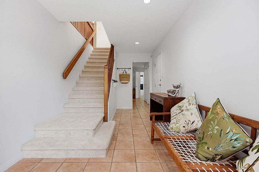 4150 Best Court North Vancouver, BC - 3