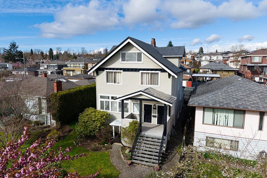 111 E 61st Avenue Vancouver, BC - 36