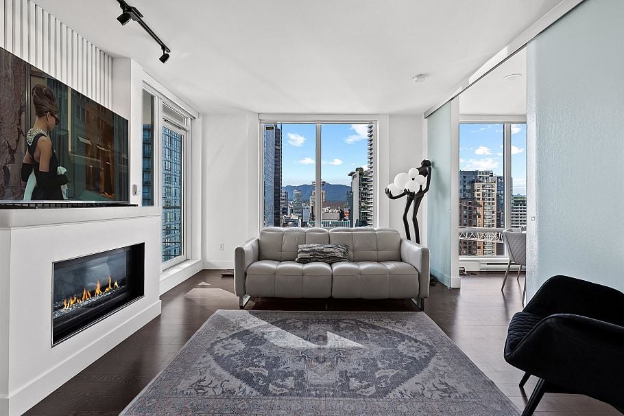 2504 565 Smithe Street Vancouver, BC - 4