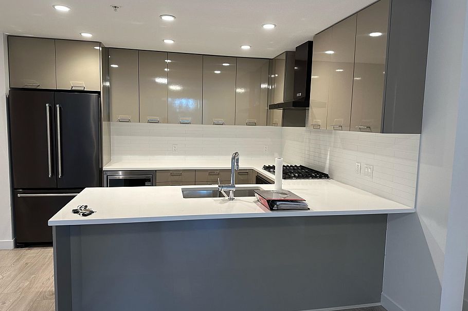 212 3581 Ross Drive Vancouver, BC - 11