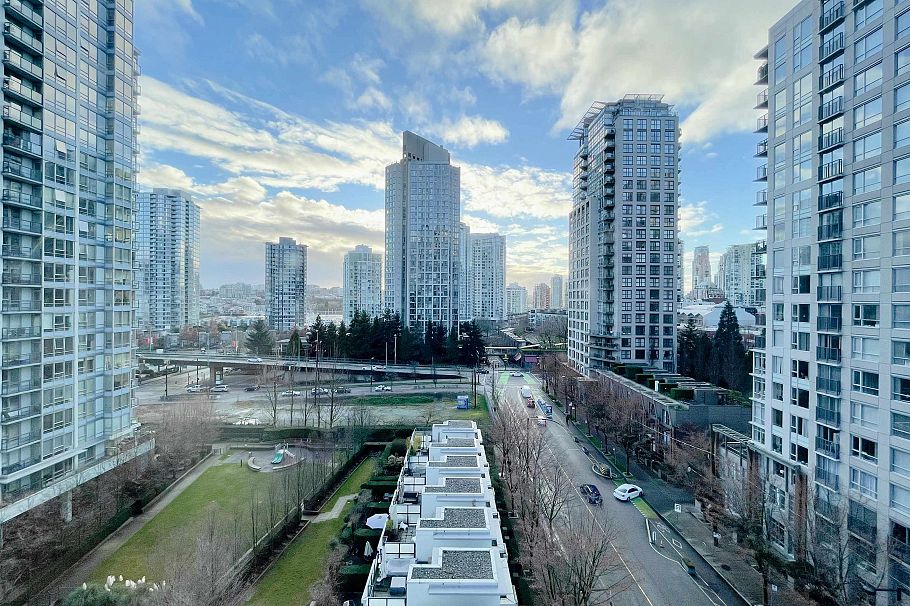 1110 928 Beatty Street Vancouver, BC - 18