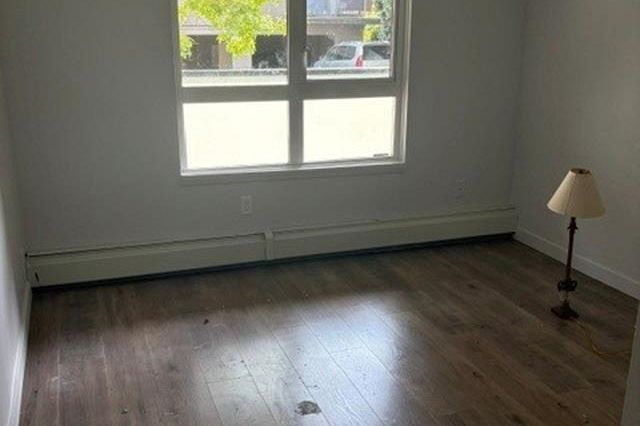205 2328 Oxford Street Vancouver, BC - 3