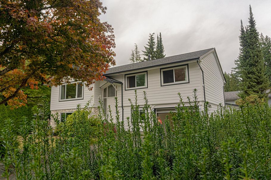 3566 Regent Avenue North Vancouver, BC - 1
