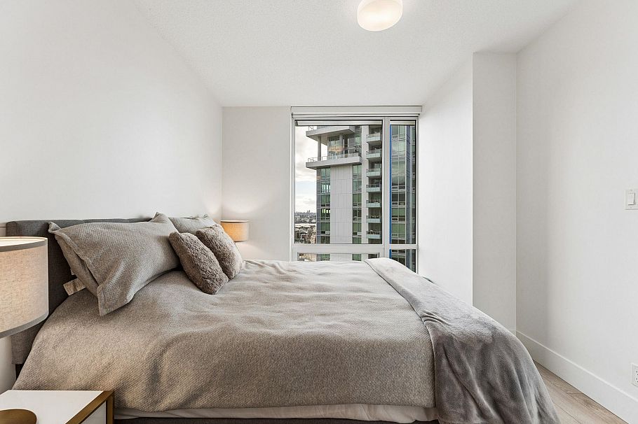 2104 680 Seylynn Crescent North Vancouver, BC - 13