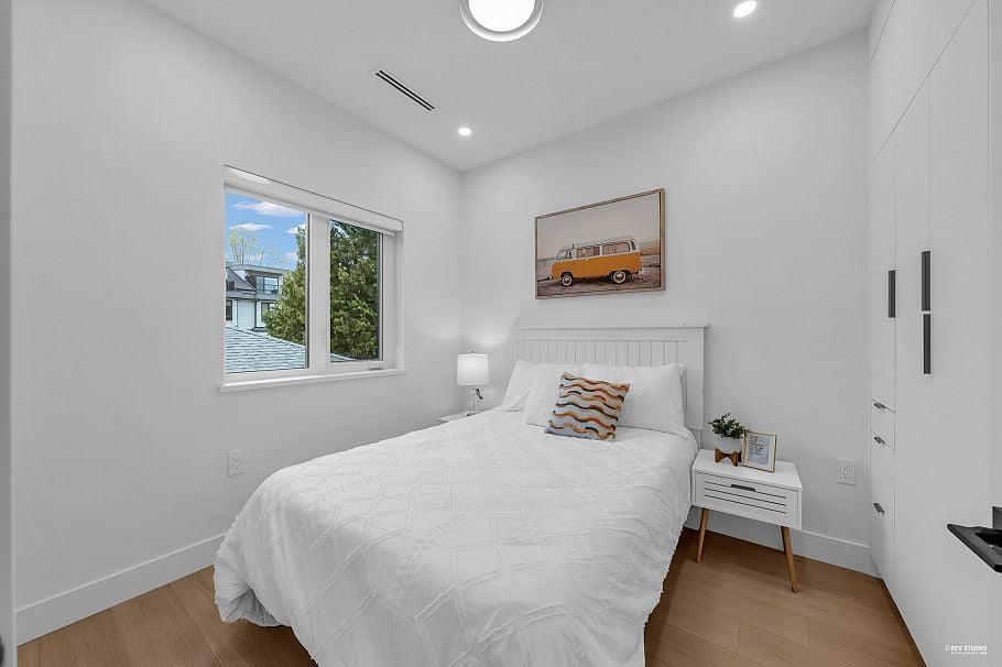 2715 Cheyenne Avenue Vancouver, BC - 17