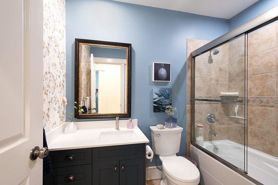 1978 W 12th Avenue Vancouver, BC - 23