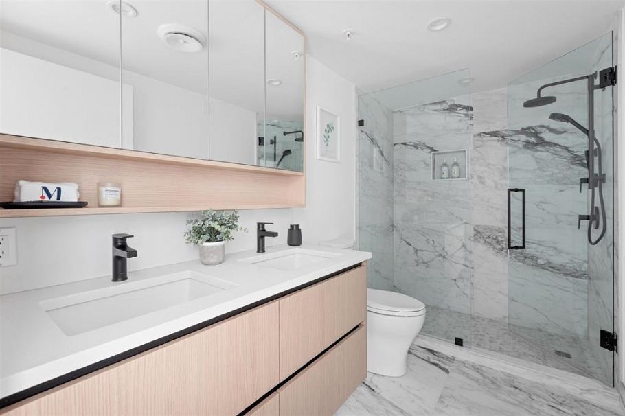 3 6768 Oak Street Vancouver, BC - 4