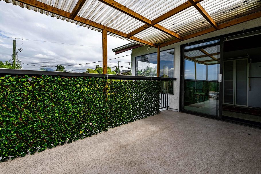 3439 Dundas Street Vancouver, BC - 21