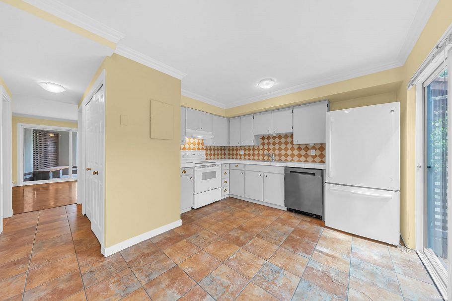 1185 Forge Walk Vancouver, BC - 11